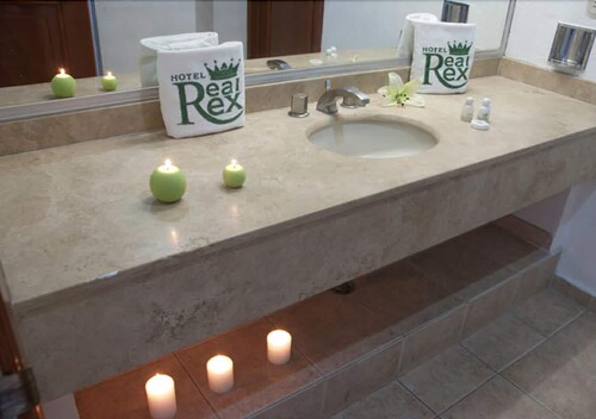 Hotel Real Rex ليون المظهر الخارجي الصورة